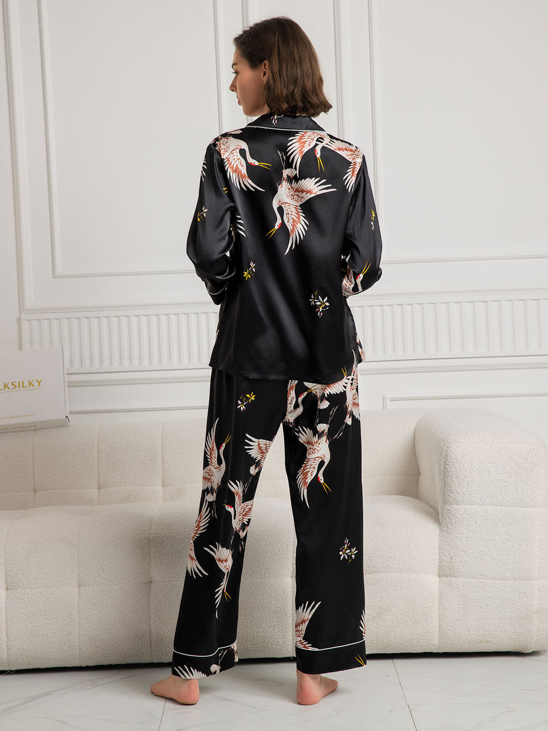 19 Mommy 2Pcs Pure Silk Printed Classic Binding Trim Women's Pajama Set.