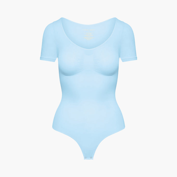 T-Shirt Bodysuit Sculpting Shapewear mit String - Mid Season