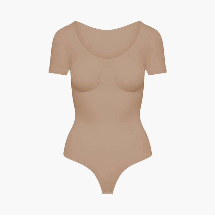 T-Shirt Bodysuit Sculpting Shapewear mit String - Mid Season