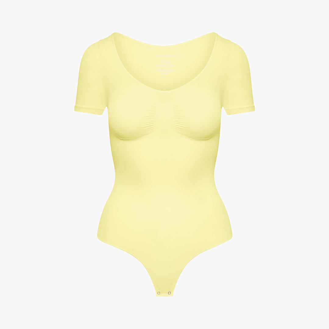T-Shirt Bodysuit Sculpting Shapewear mit String - Mid Season