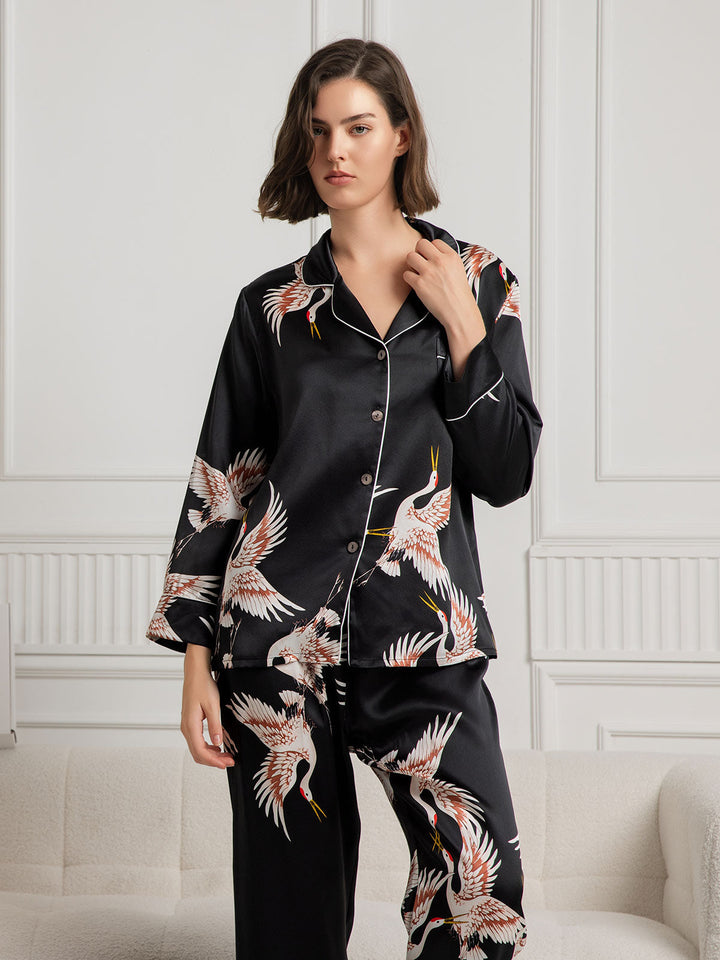 19 Mommy 2Pcs Pure Silk Printed Classic Binding Trim Women's Pajama Set.