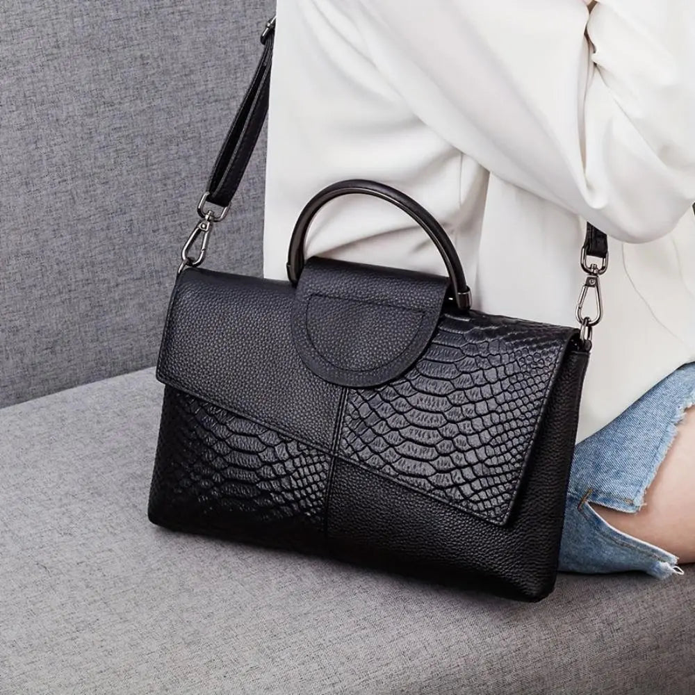 Borsa di lusso Celeste con stampa coccodrillo
