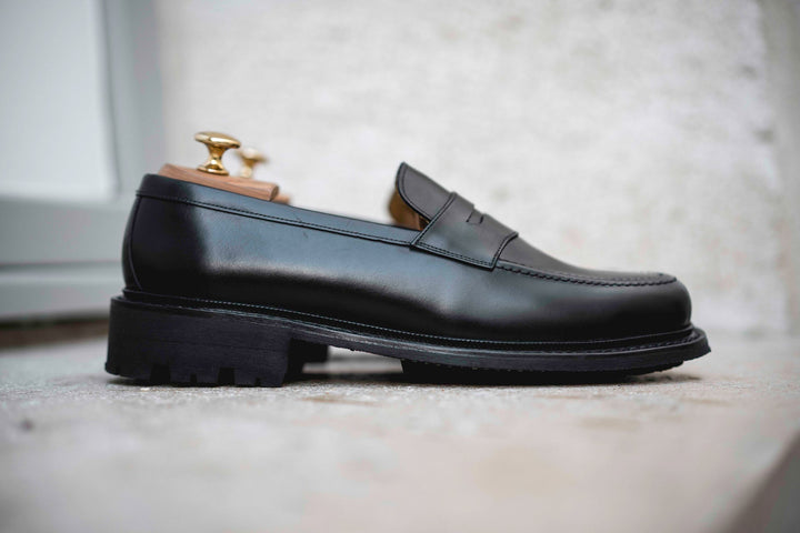 Joe - Black Leather Moccasin Shoes