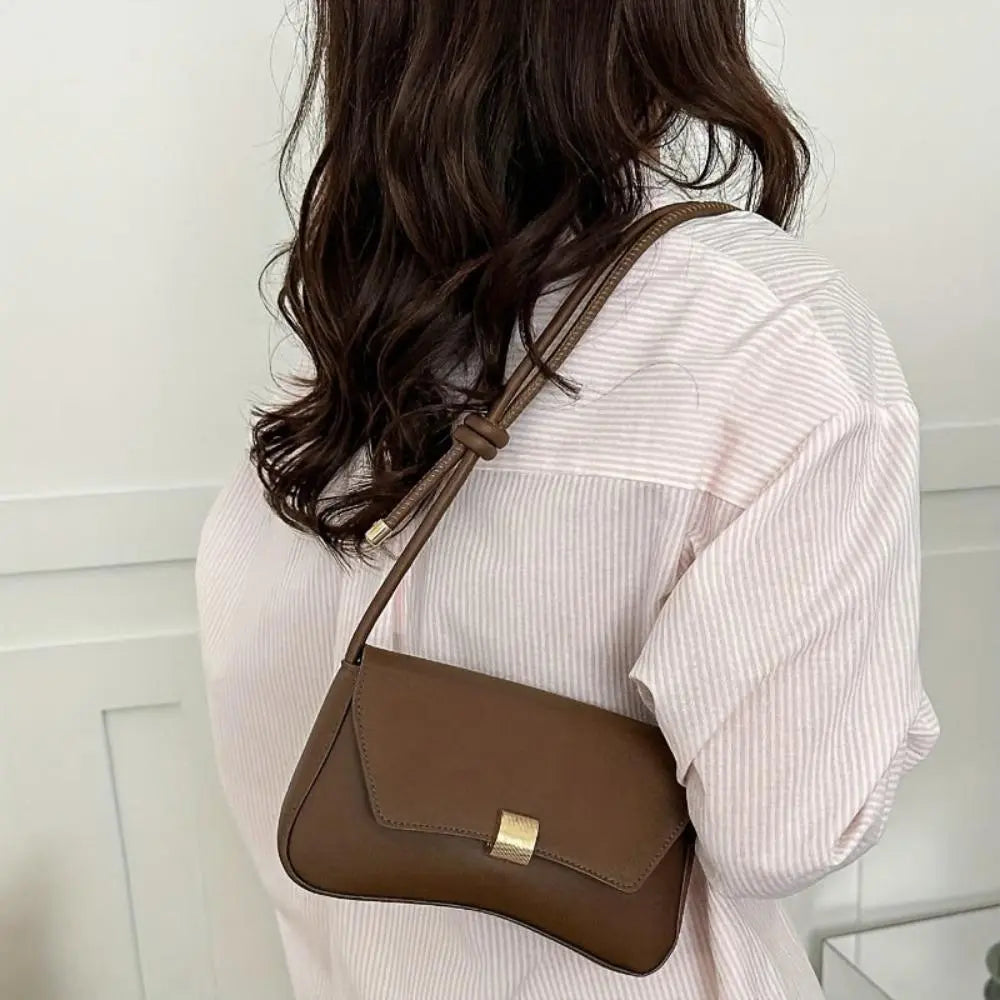 Borsa a tracolla Daphne Retro Flap