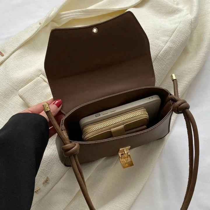Borsa a tracolla Daphne Retro Flap
