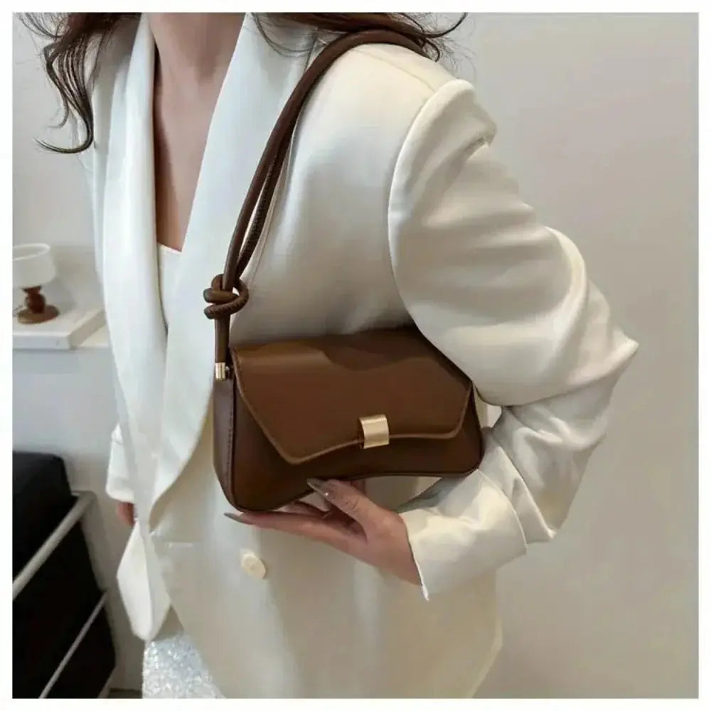 Borsa a tracolla Daphne Retro Flap