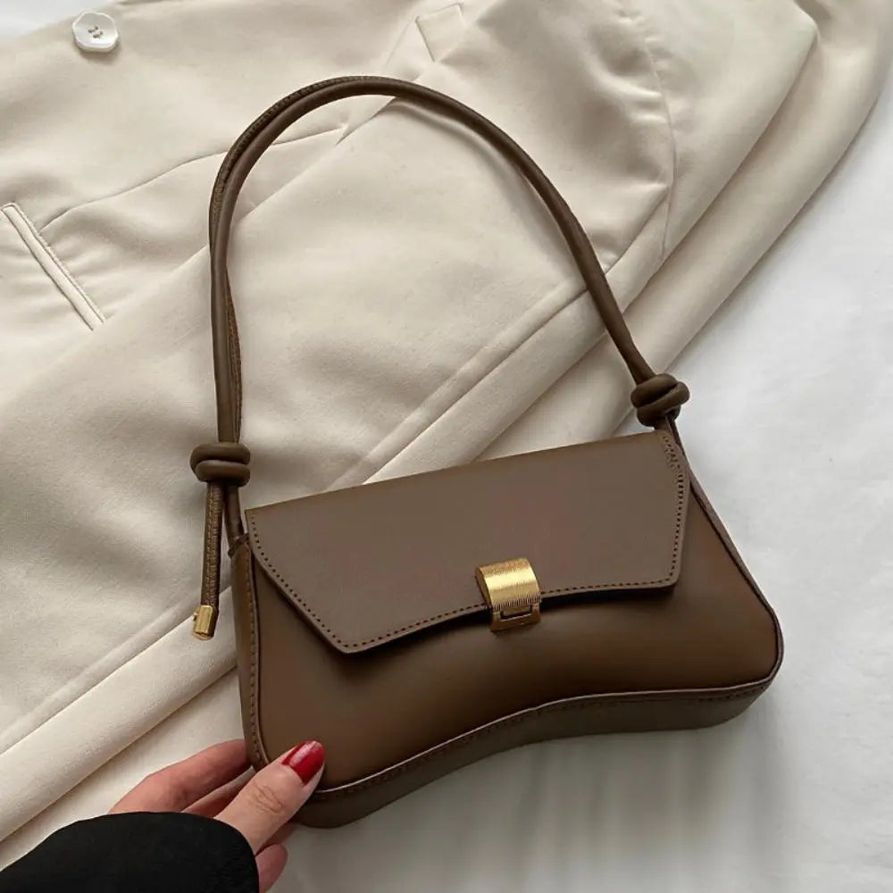 Borsa a tracolla Daphne Retro Flap