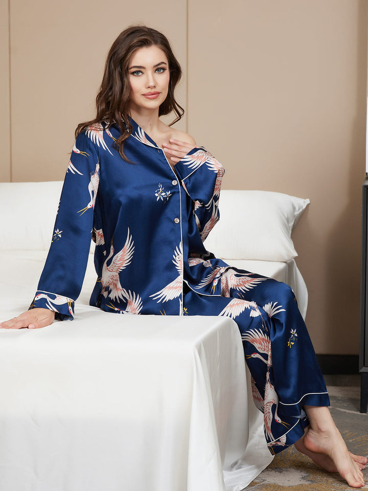 19 Mommy 2Pcs Pure Silk Printed Classic Binding Trim Women's Pajama Set.